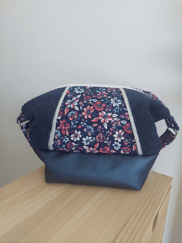 Ultra mini trousse toilette